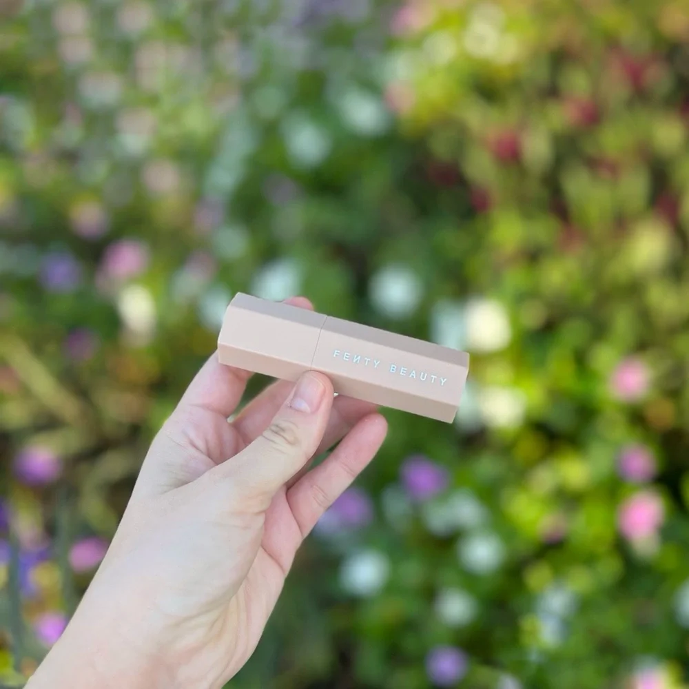 Fenty Beauty Match Stix Contour Skinstick • Soft Amber